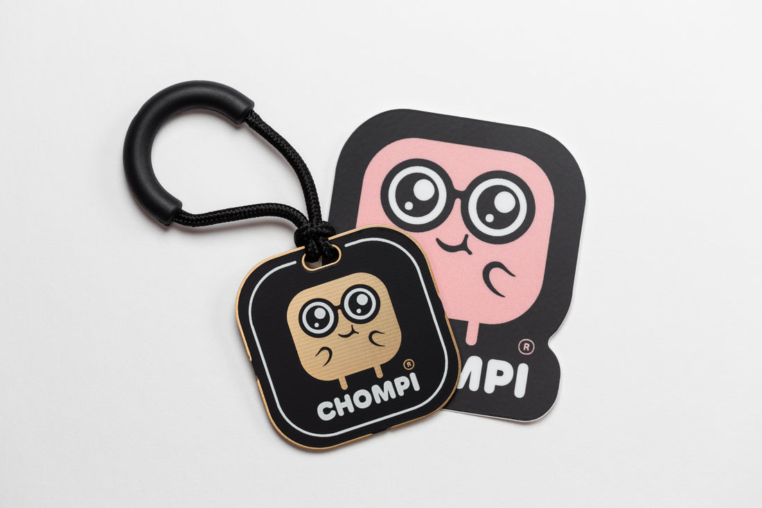 CHOMPI Swag - Black Keychain & CHOMPI Sticker