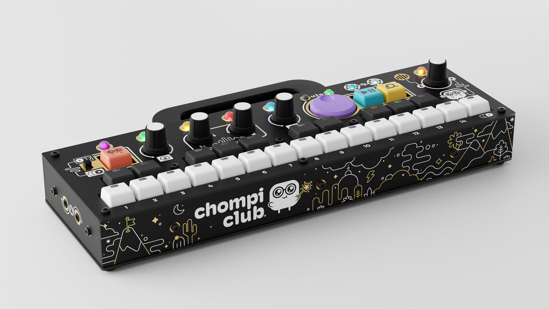 Classic Marshmallow Keycap Set on CHOMPI device - Angle view